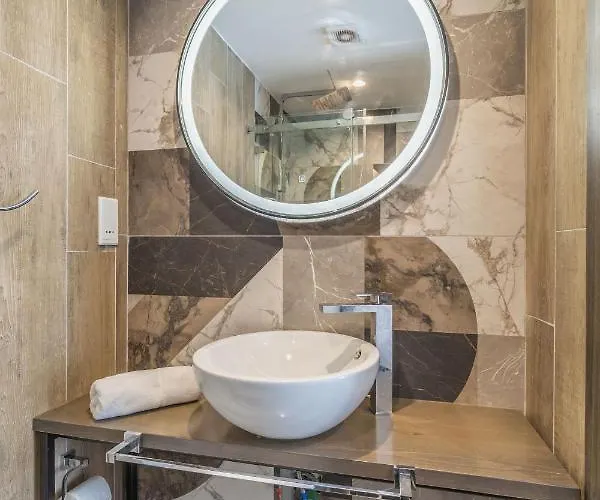 Cozy In The Heart Of Paceville - Olo Living By Sf Homes Saint Julian's