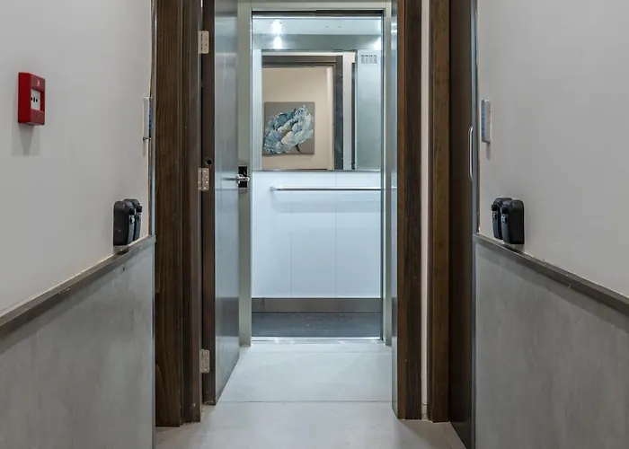 Cozy In The Heart Of Paceville - Olo Living By Sf Homes בית הארחה 3*