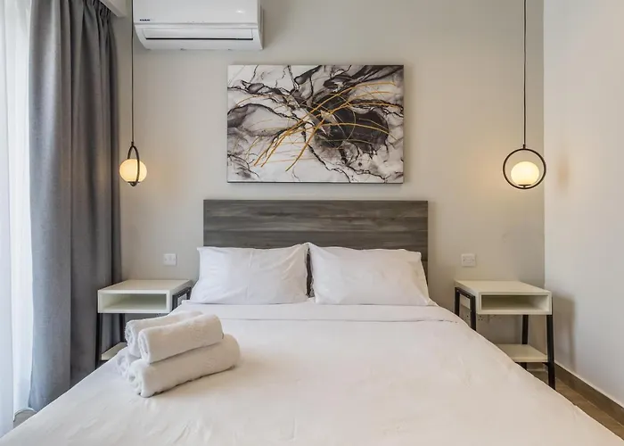 Cozy In The Heart Of Paceville - Olo Living By Sf Homes Saint Julian's